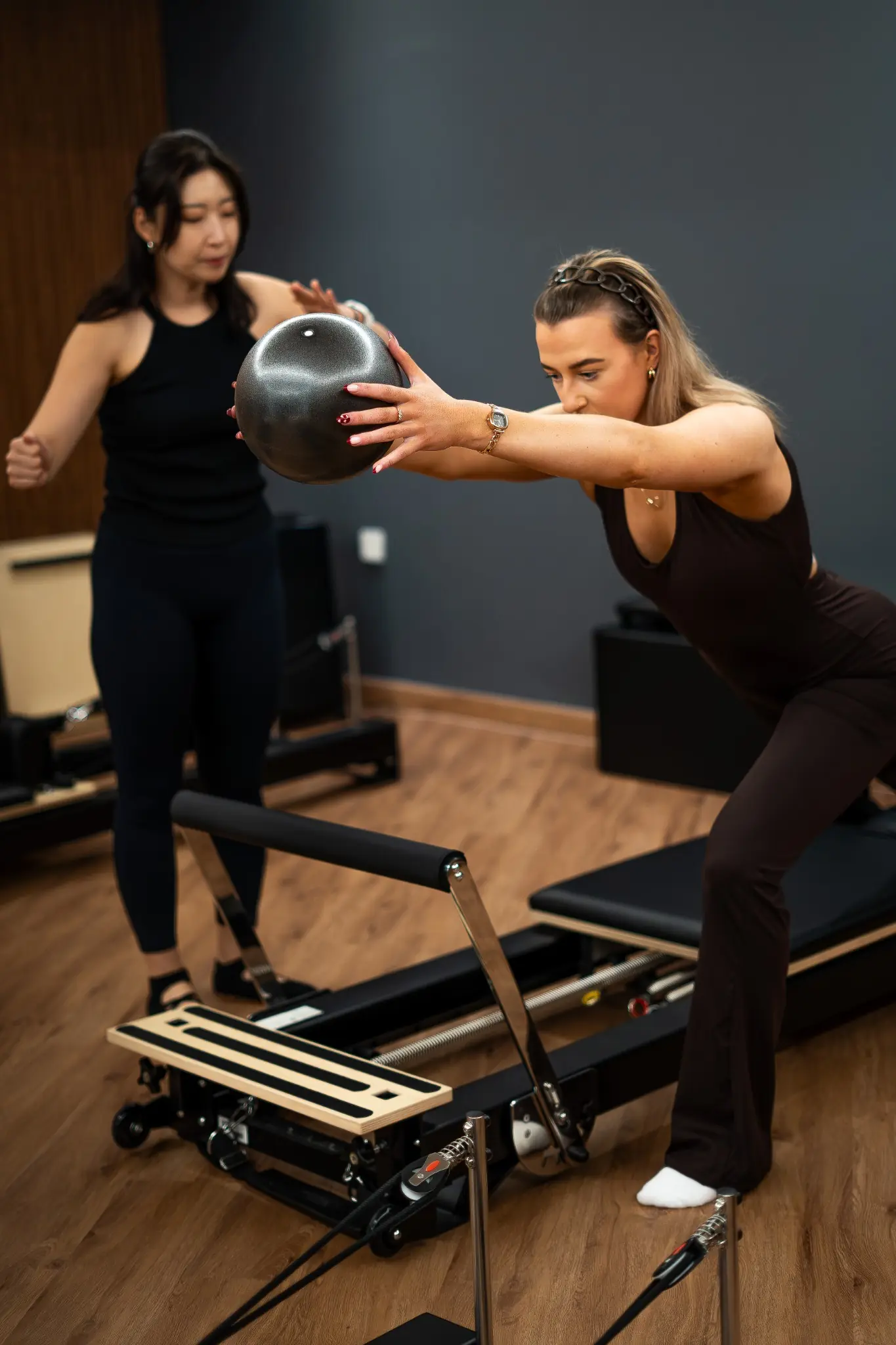 Reformer Pilates class at METROFITT KONNECT Jumeirah